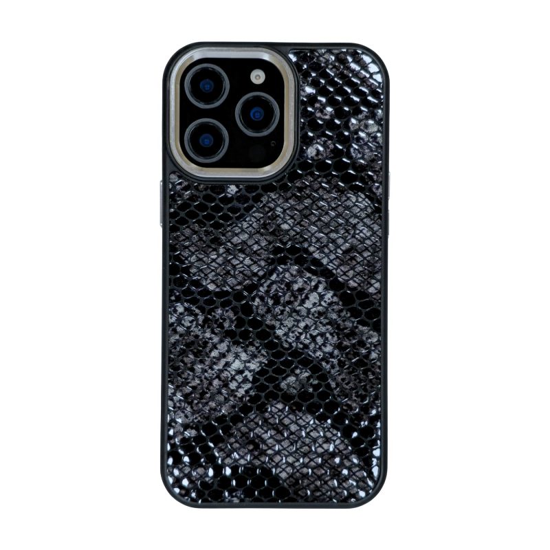 قاب گوشی آیفون 16 پرو مکس دور دوربین رینگ فلزی کد چرم PL05 برند صنایع چرم پیری